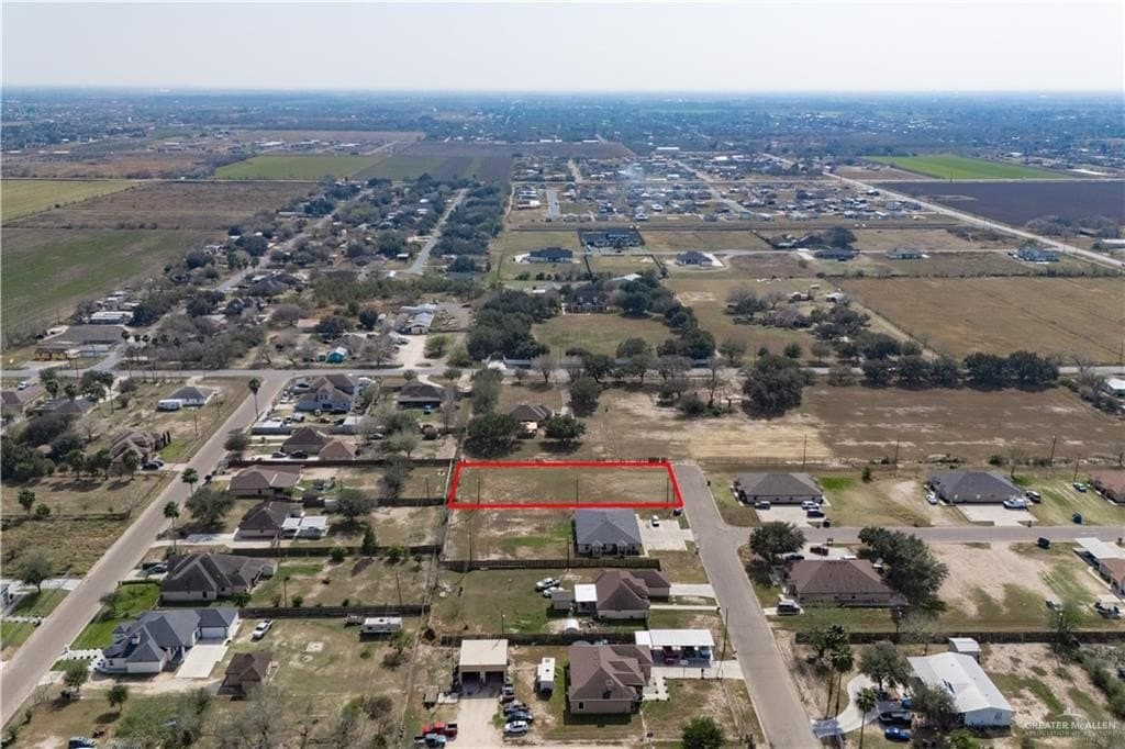 0.5 acres in Hidalgo County - photo 9