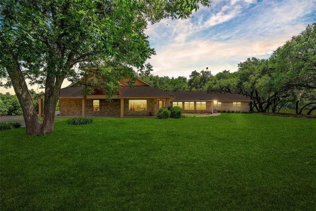 16.49 acres in McLennan County