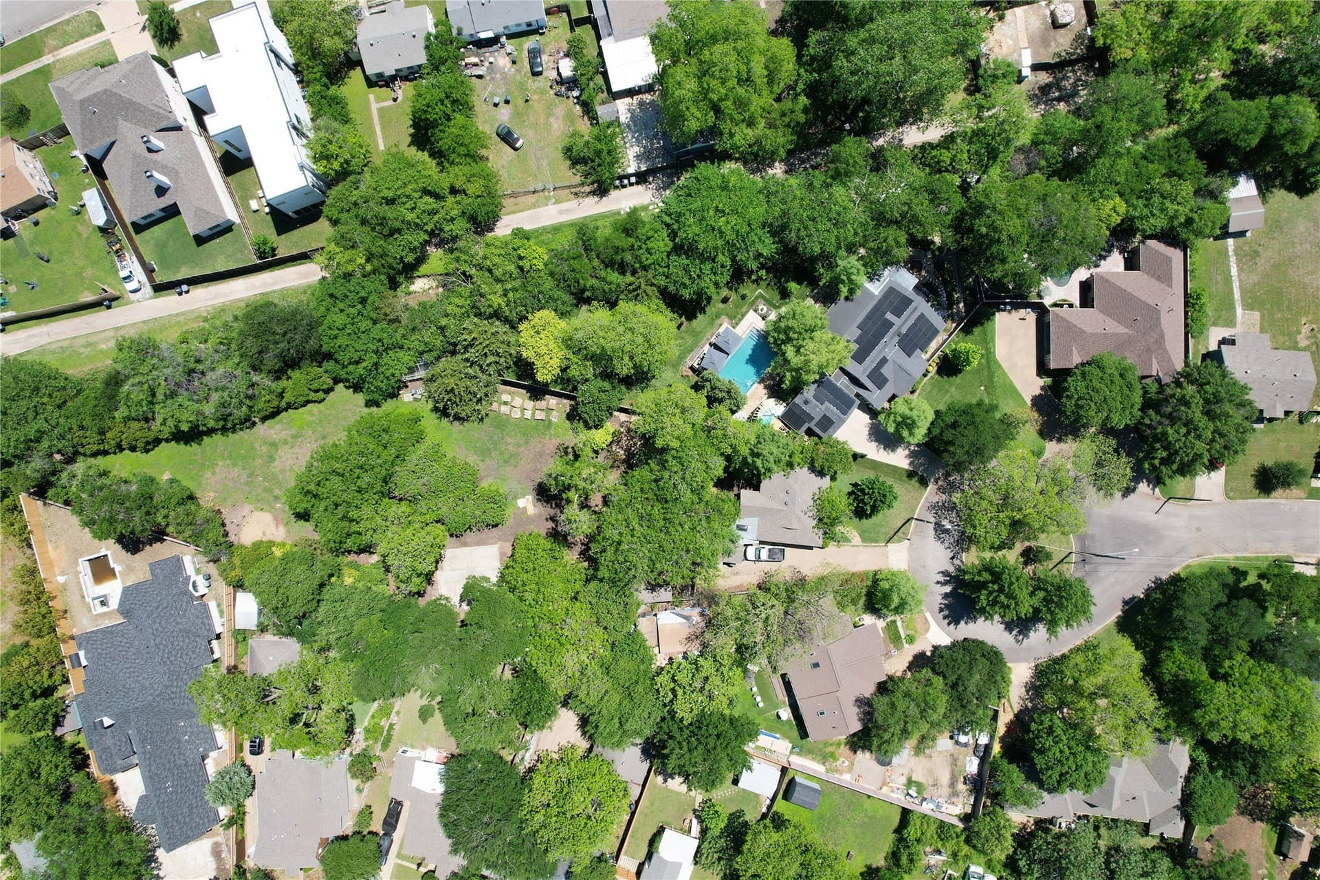 0.74 acres in Dallas County - photo 5