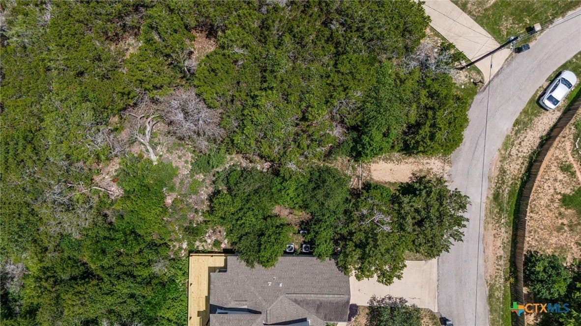 0.62 acres in Travis County gallery image 3