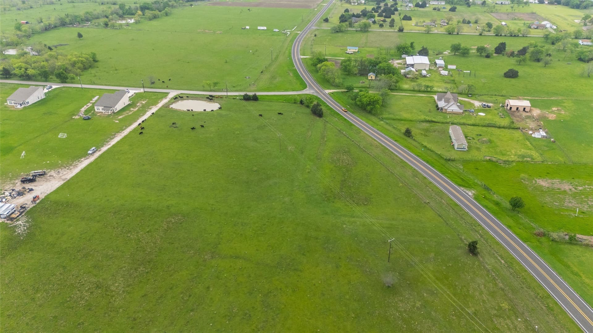 2.32 acres in Hunt County - photo 24