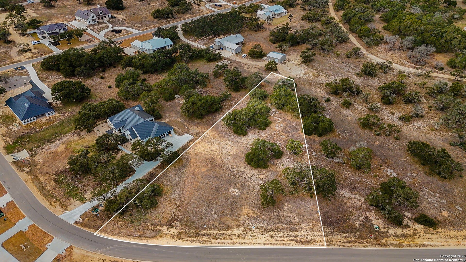 1.09 acres in Comal County - photo 15
