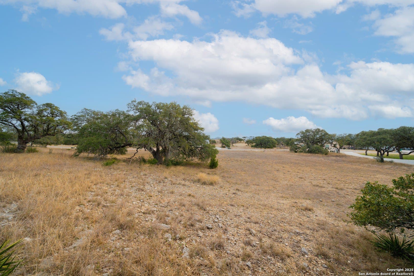 1.09 acres in Comal County - photo 7