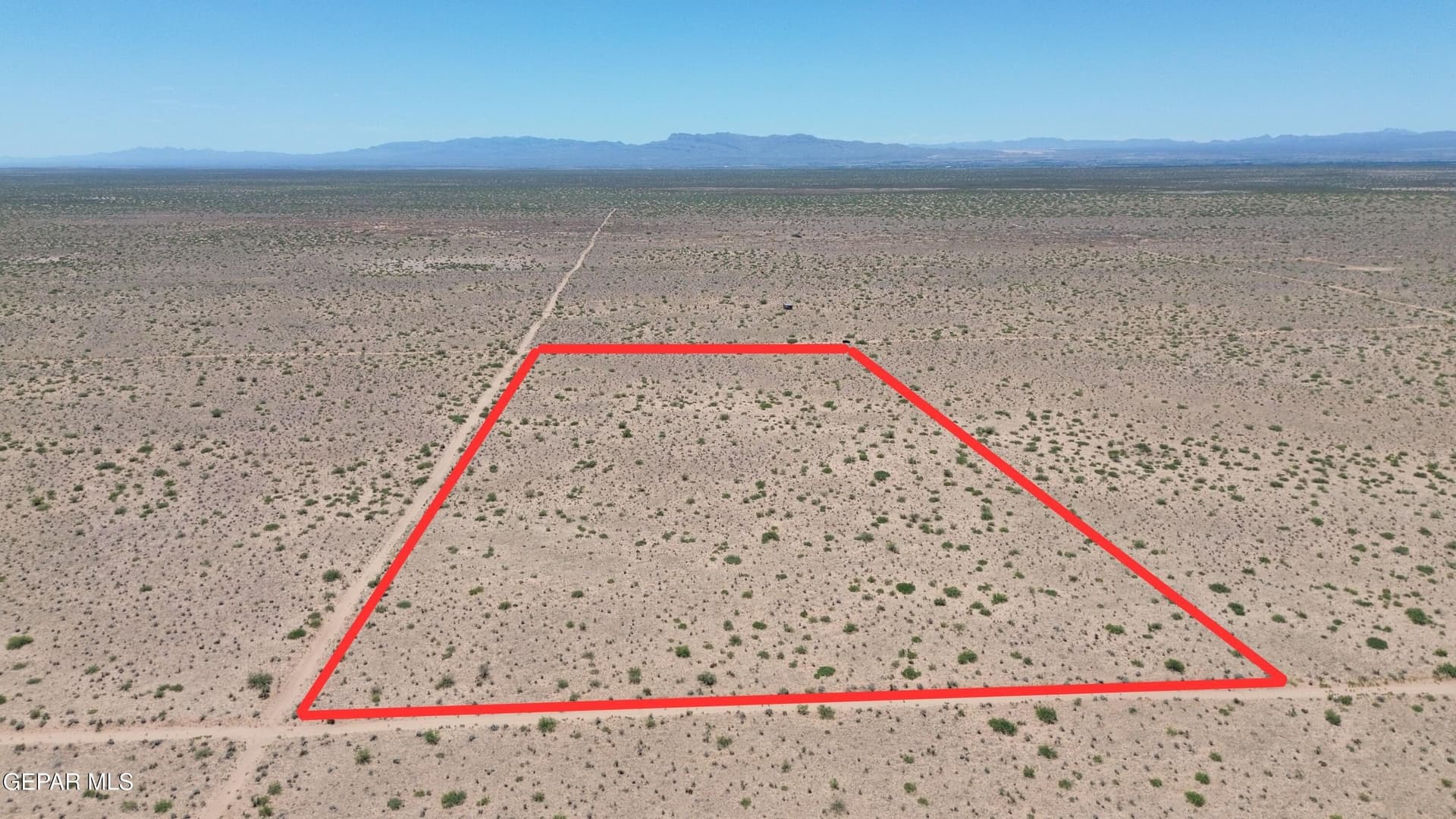 20 acres in Hudspeth County