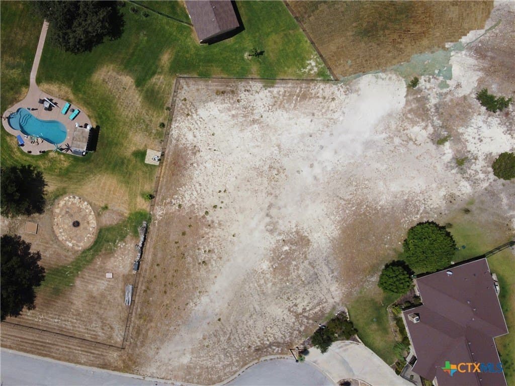 0.54 acres in Bell County - photo 8