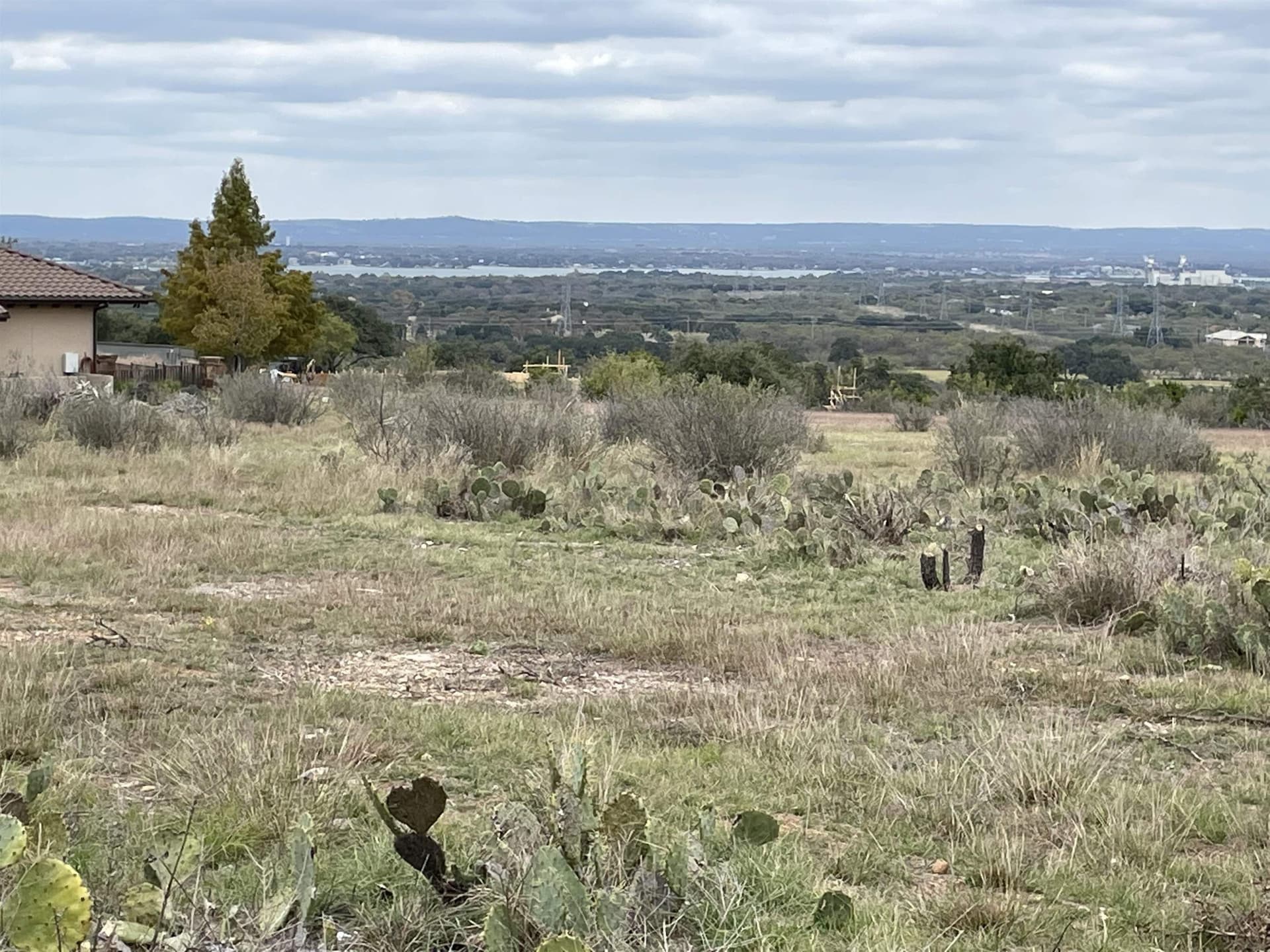 0.9 acres in Llano County gallery image 2