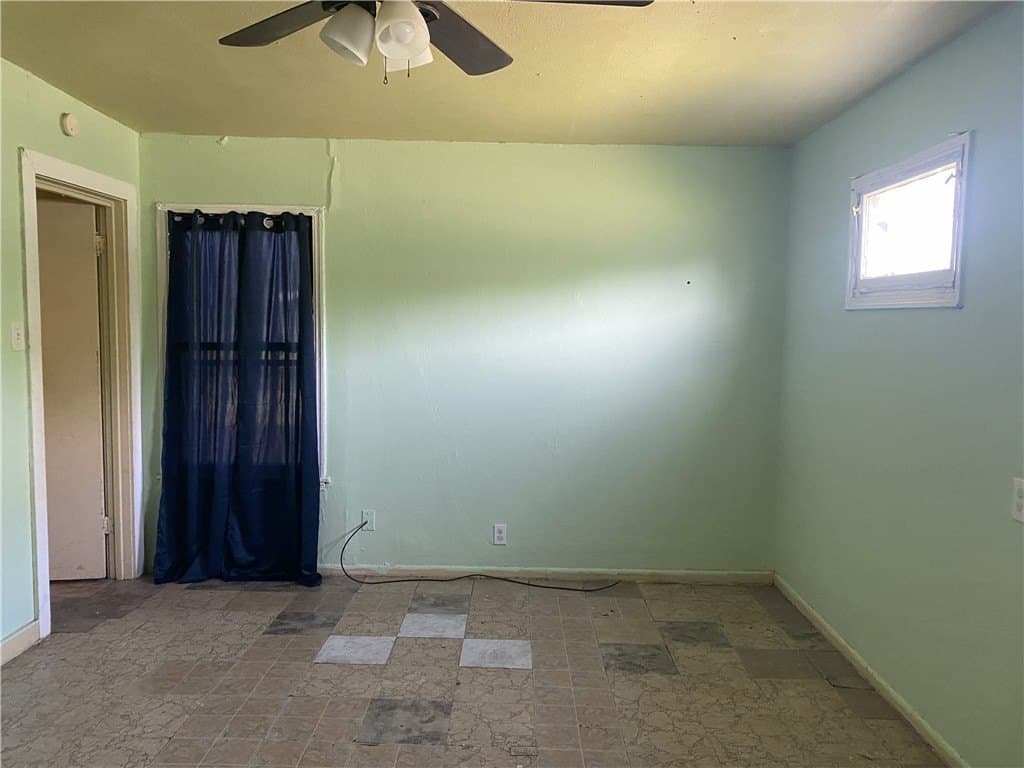 72,702 acres in Nueces County - photo 19