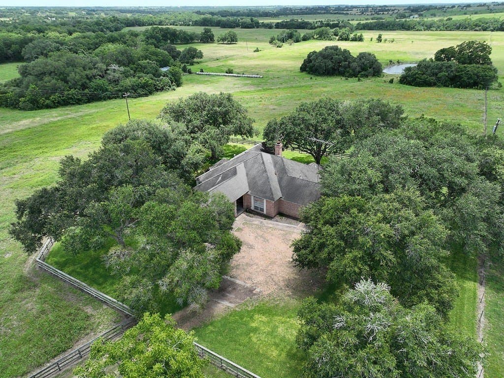 33.82 acres in Fayette County - photo 26