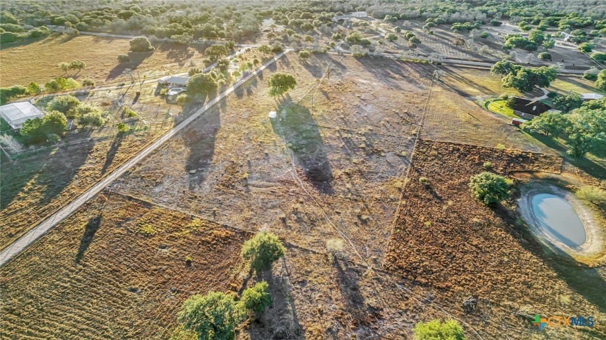 6.9 acres in DeWitt County - photo 6
