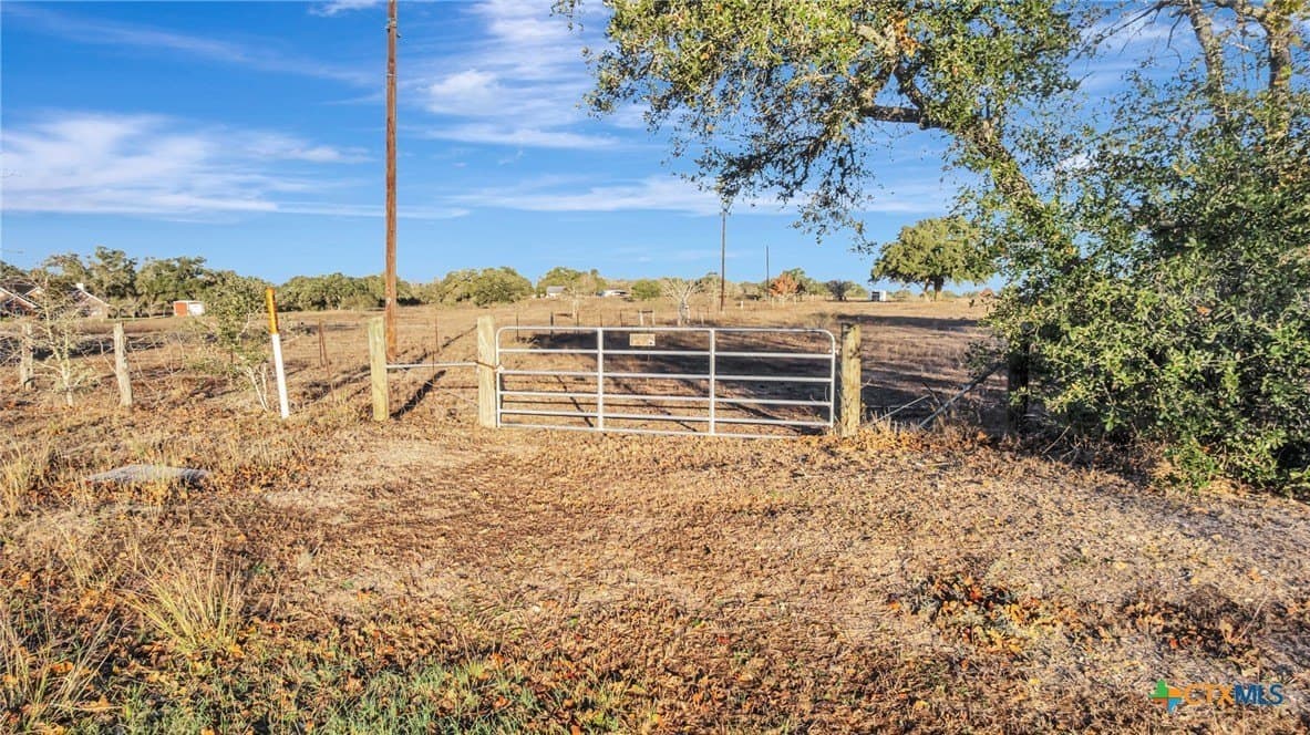 6.9 acres in DeWitt County - photo 34