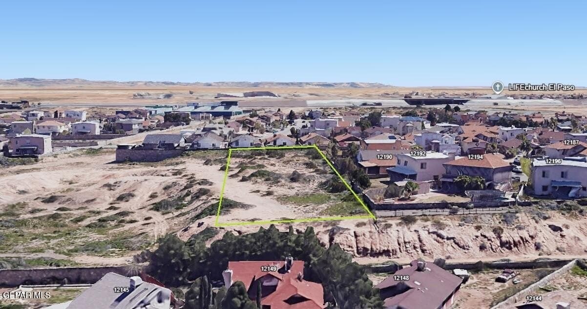 0.93 acres in El Paso County
