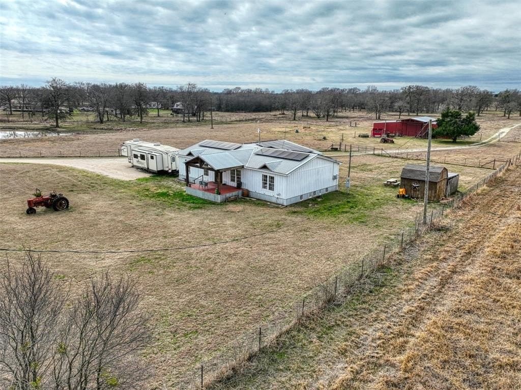 14.23 acres in Hill County