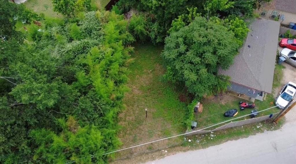 0.2 acres in Dallas County gallery image 2