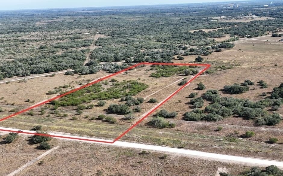 10.98 acres in Refugio County gallery image 3