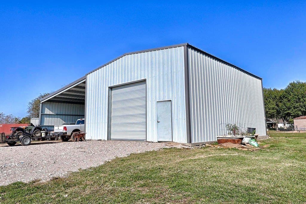 24.48 acres in Colorado County - photo 27