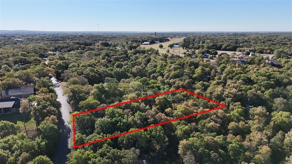 1.06 acres in Grayson County gallery image 4