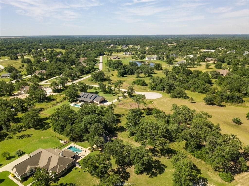 1.18 acres in Grimes County gallery image 3