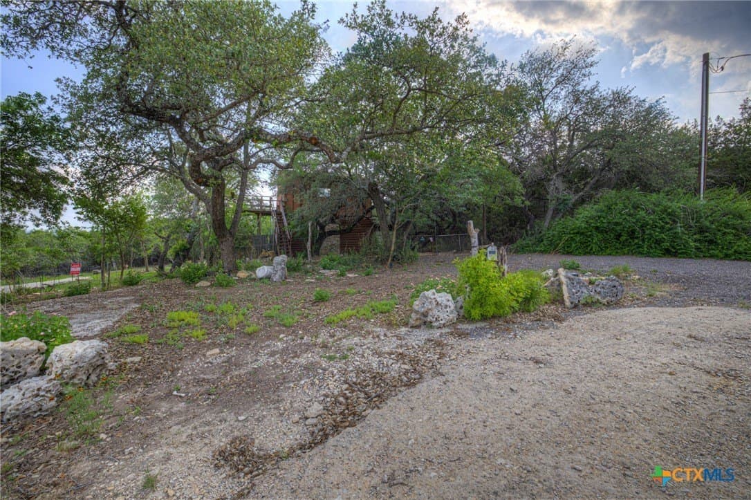 0.38 acres in Comal County gallery image 2