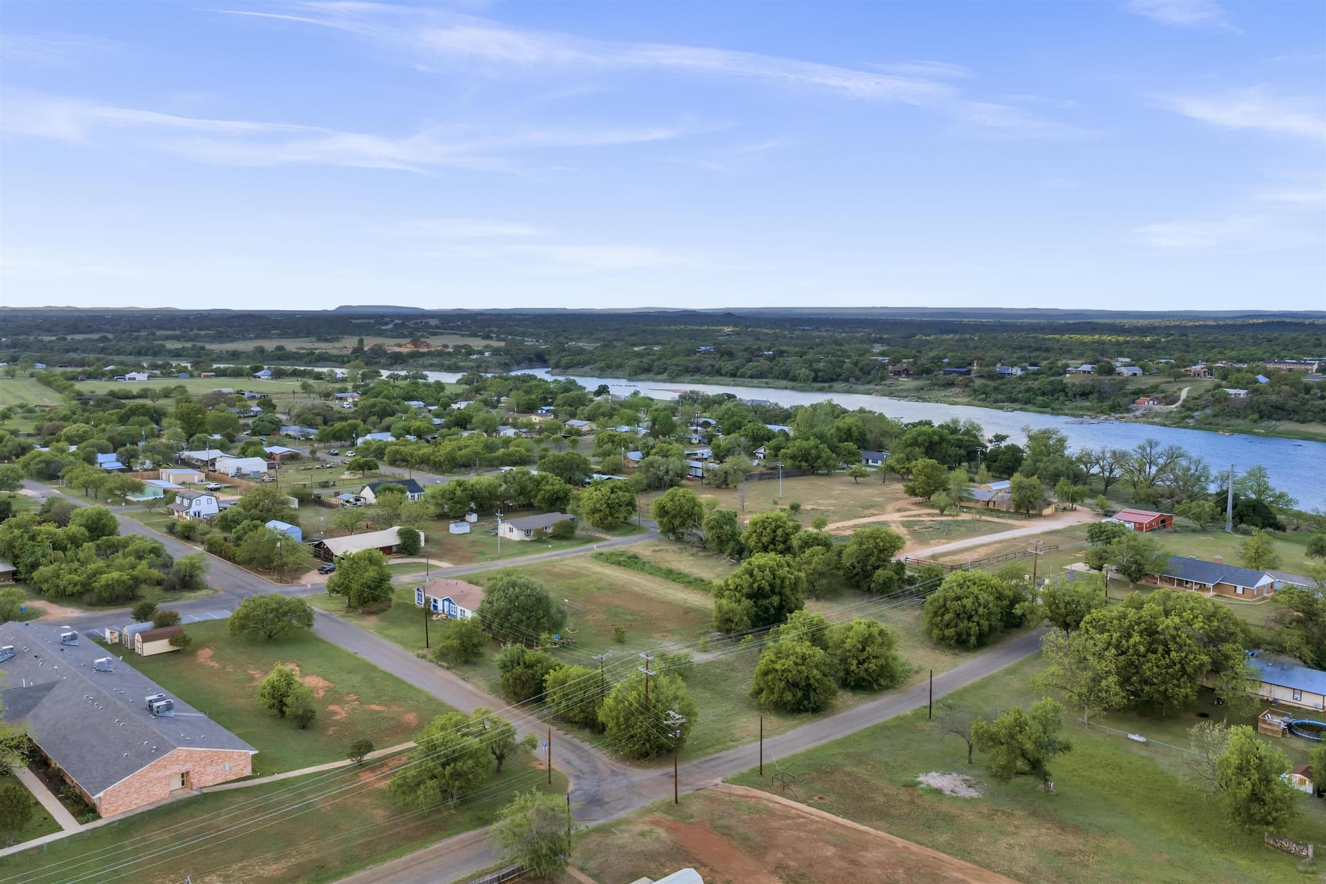 1.4 acres in Llano County gallery image 3