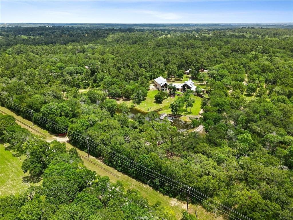 20 acres in Grimes County - photo 48
