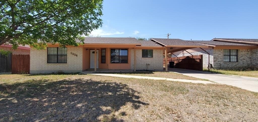 6,300 acres in Maverick County gallery image 2