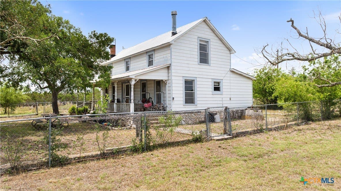 397.23 acres in Gillespie County gallery image 3