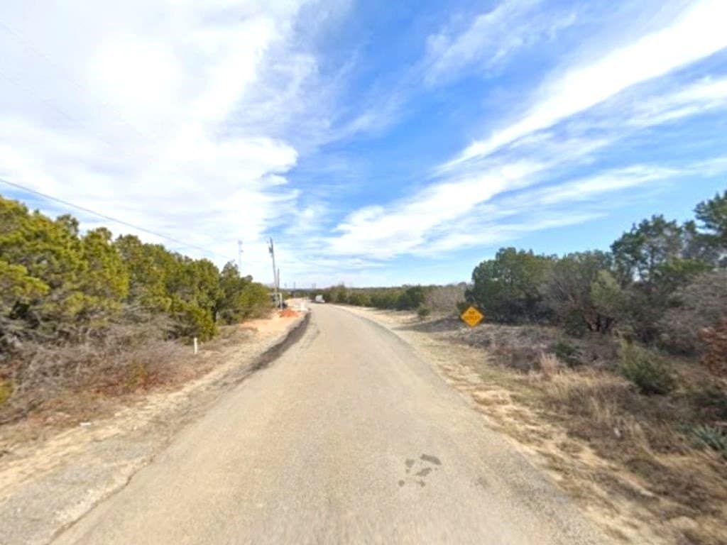 0.17 acres in Hood County gallery image 4