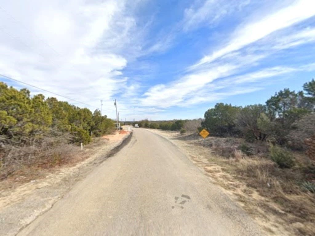0.17 acres in Hood County gallery image 3