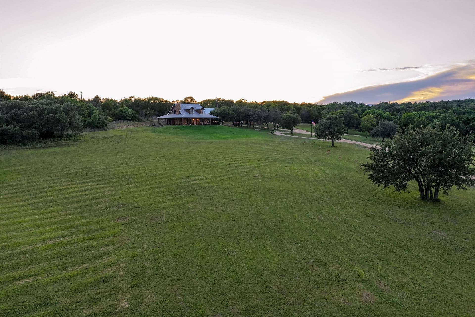 319.44 acres in Erath County gallery image 2