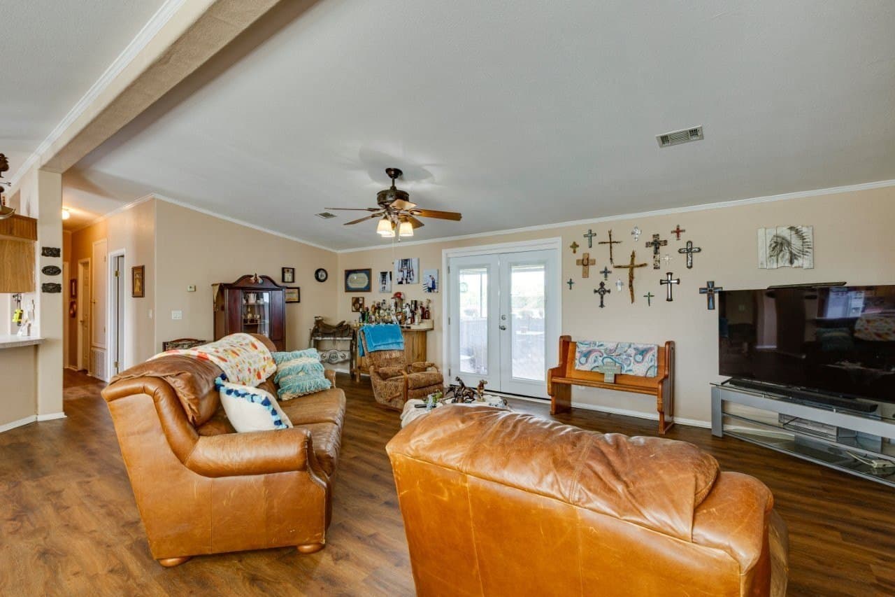 10.01 acres in Ellis County - photo 7