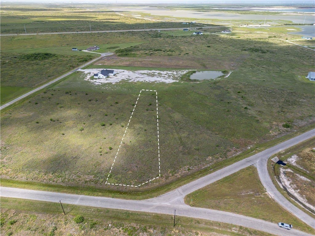 1.2 acres in Aransas County