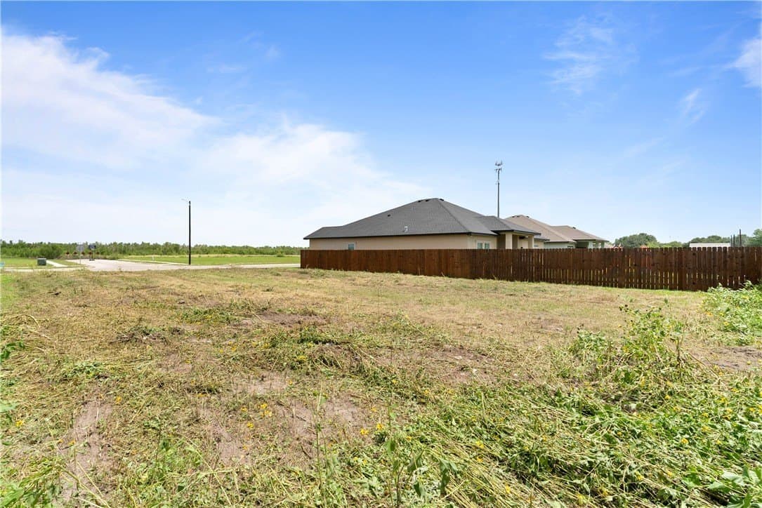 0 acres in San Patricio County - photo 12