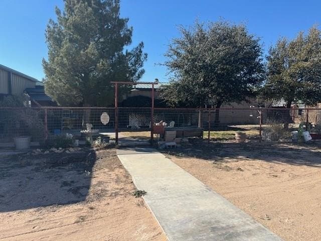 10 acres in Ward County