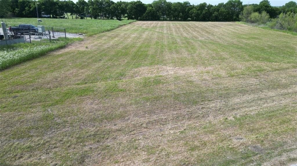 1.45 acres in Denton County gallery image 3