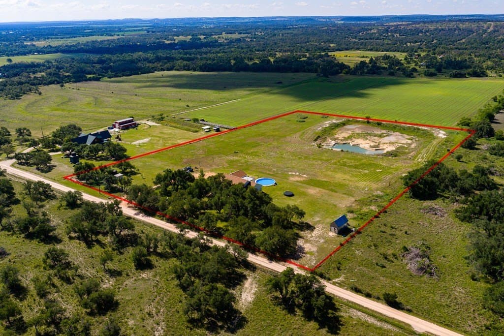 10 acres in Gillespie County - photo 40