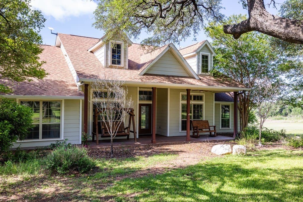 10 acres in Gillespie County featured view
