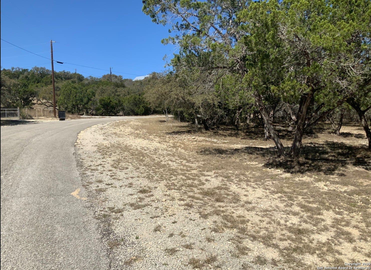1.3 acres in Bandera County - photo 5