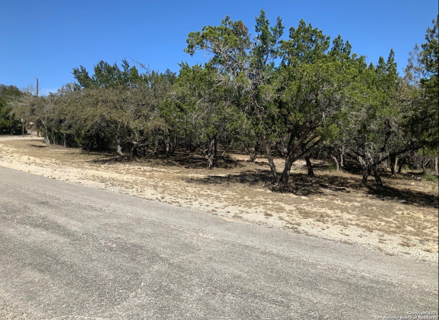 1.3 acres in Bandera County - photo 6