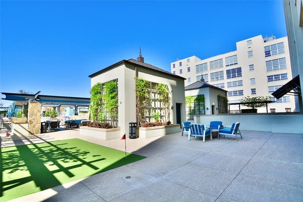 10.68 acres in Tarrant County