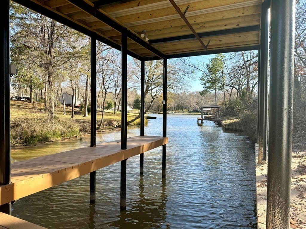 0.16 acres in Henderson County gallery image 2