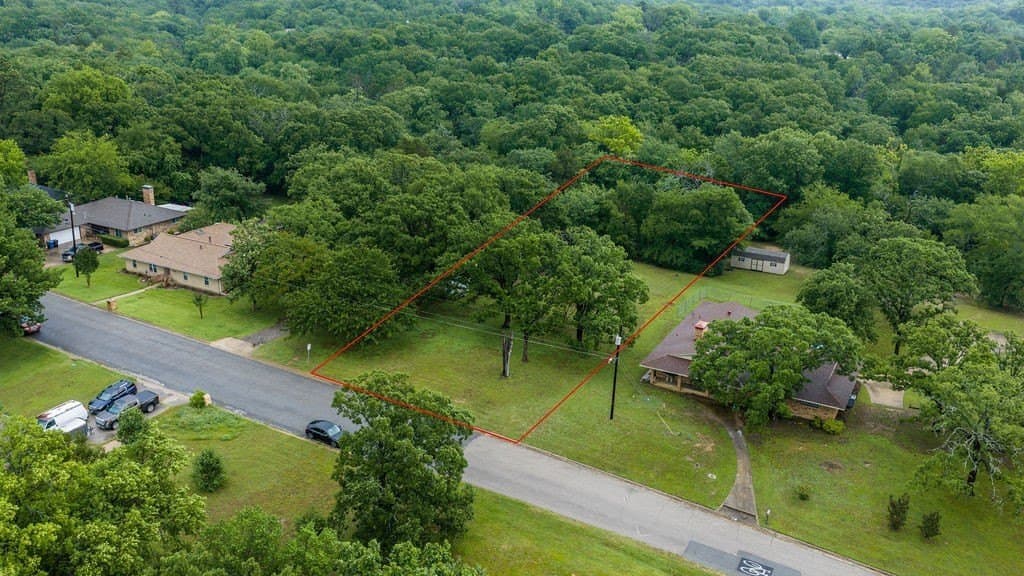 0.79 acres in Grayson County