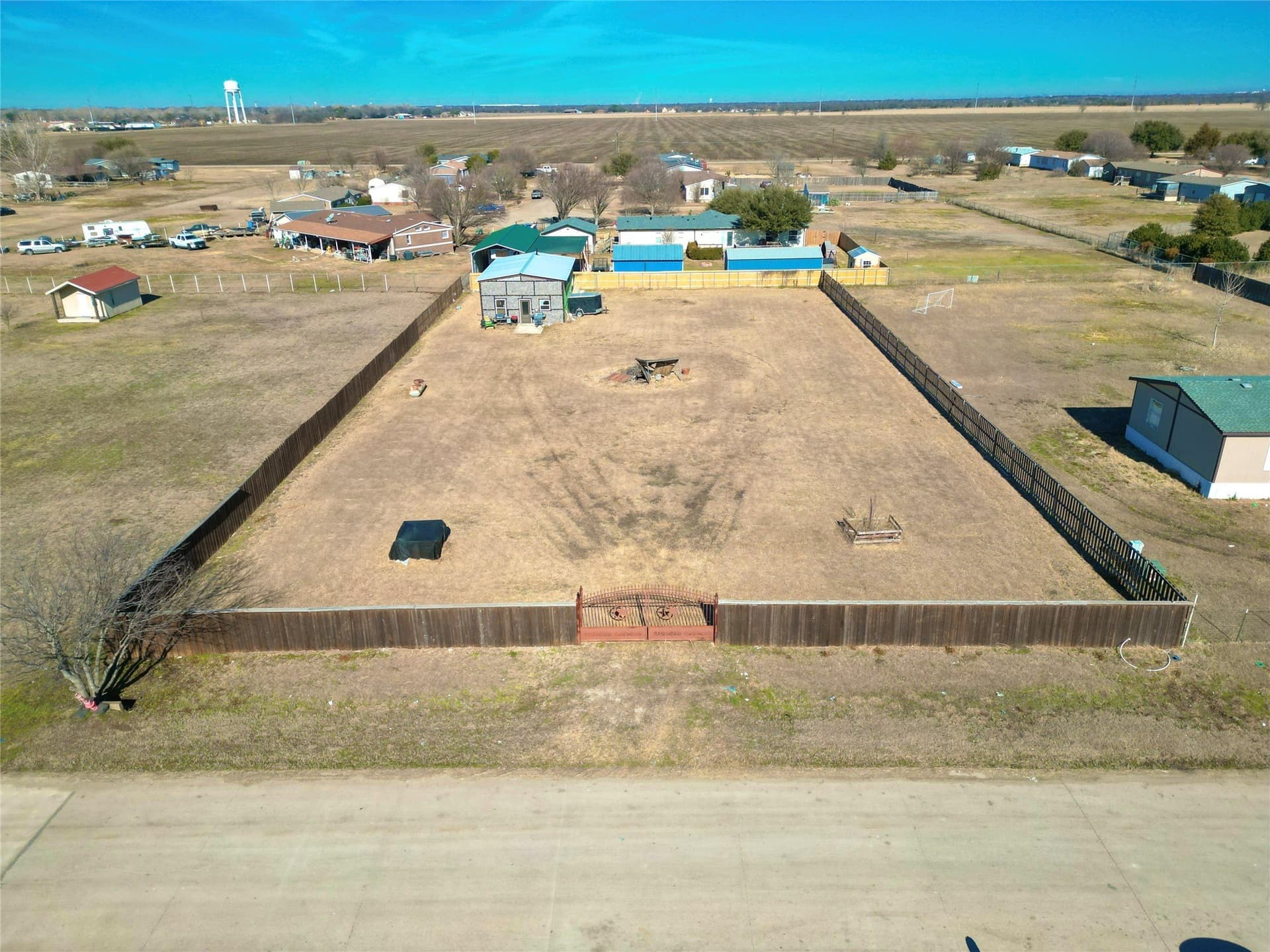 0.62 acres in Ellis County - photo 6