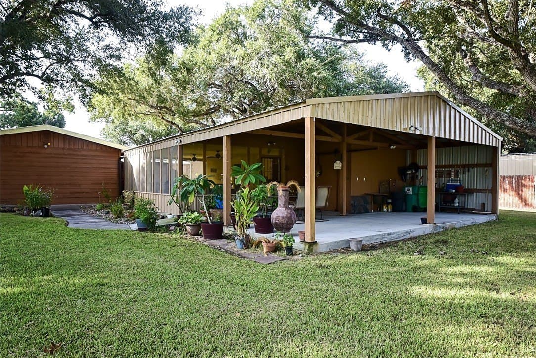 100,000 acres in Live Oak County - photo 8