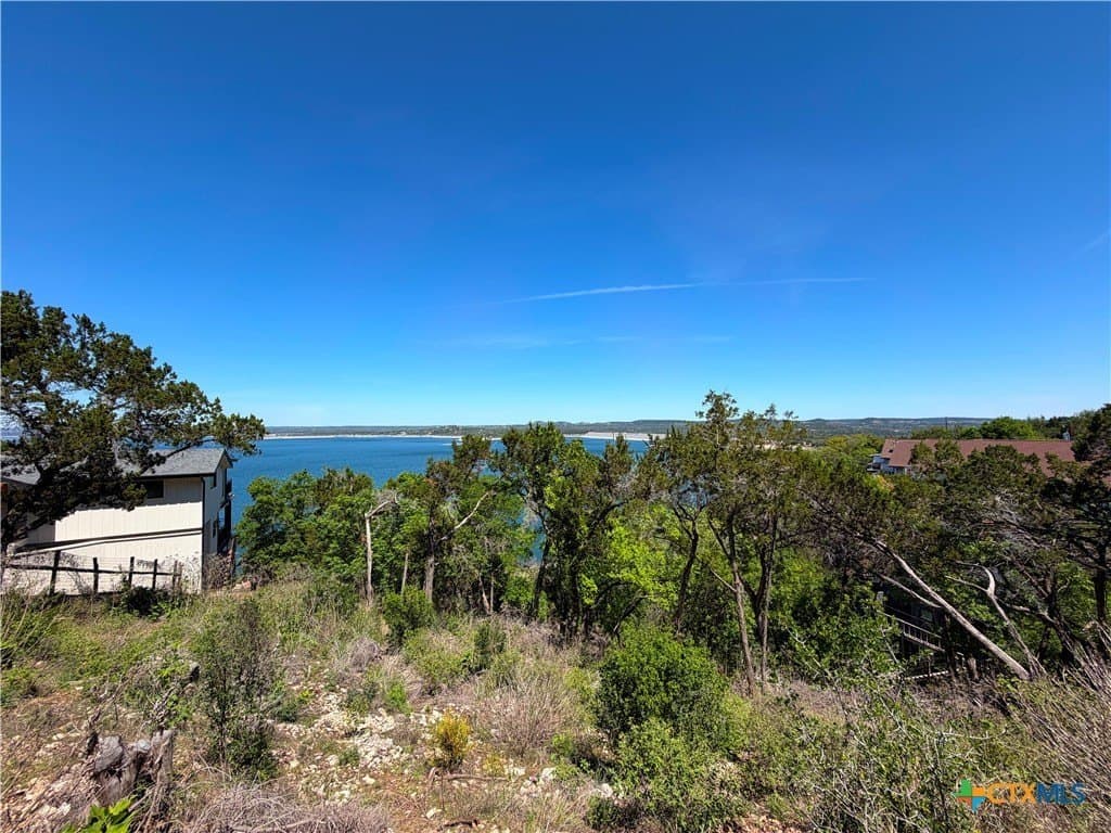 0.48 acres in Comal County - photo 16