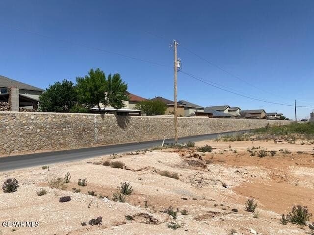 1 acres in El Paso County gallery image 2