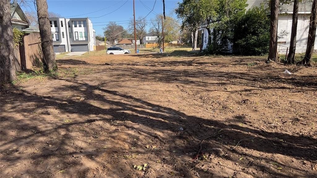 0.18 acres in Dallas County gallery image 2