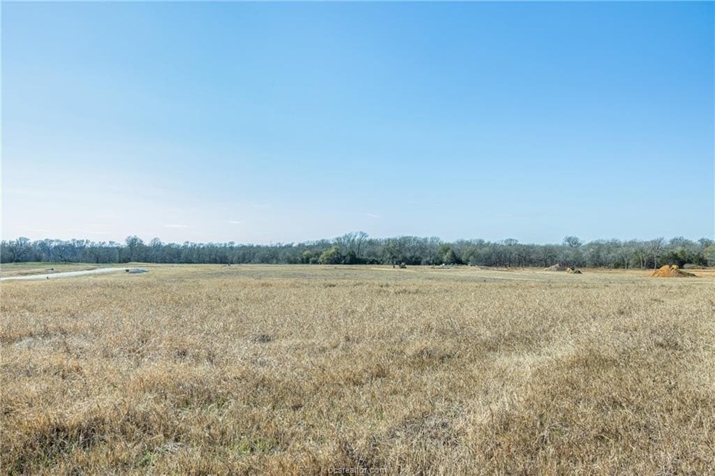 1.01 acres in Burleson County - photo 7