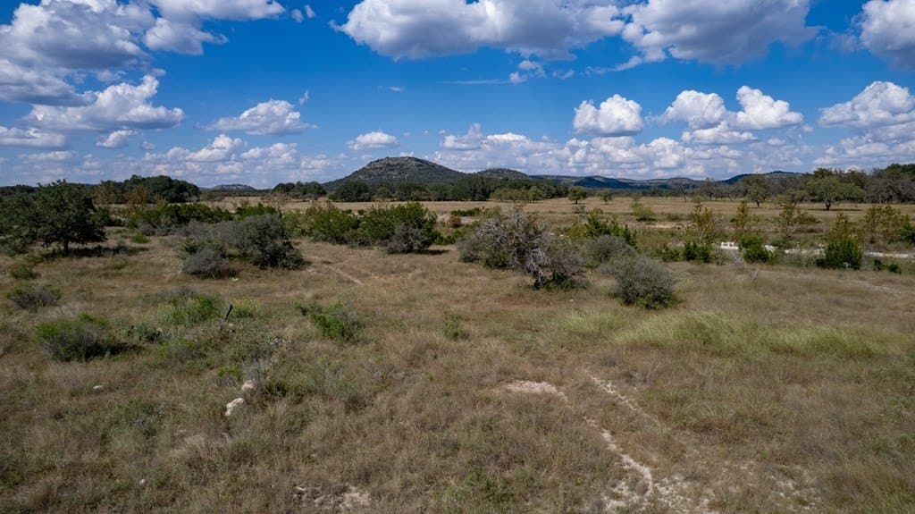 35.71 acres in Edwards County - photo 36