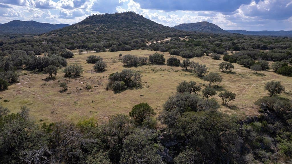 35.71 acres in Edwards County - photo 43