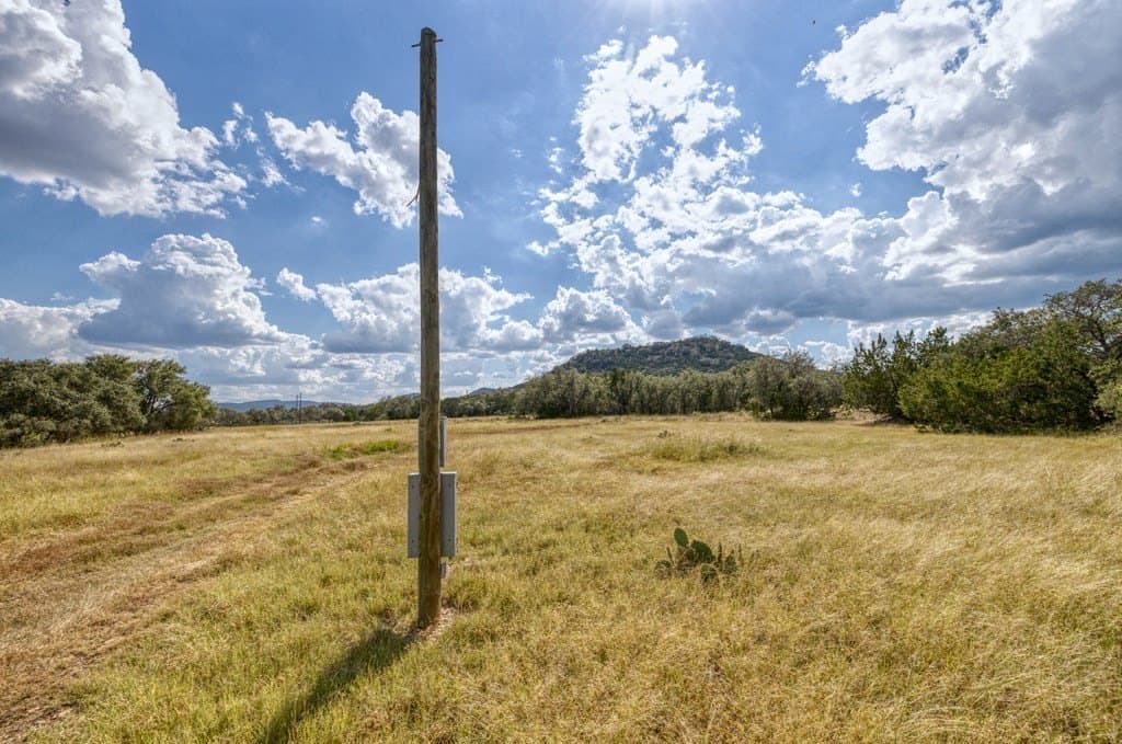 35.71 acres in Edwards County - photo 13